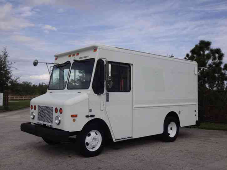 Workhorse P42 Step Van (2001)