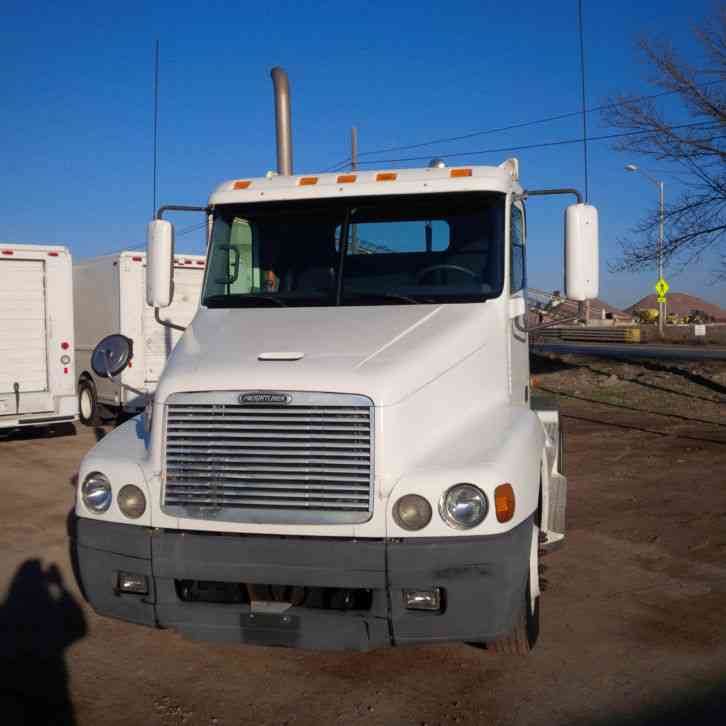 Freightliner CST 112 (2002)