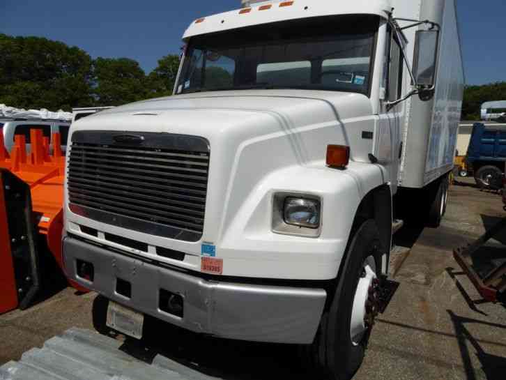 Freightliner FL80 (2002)