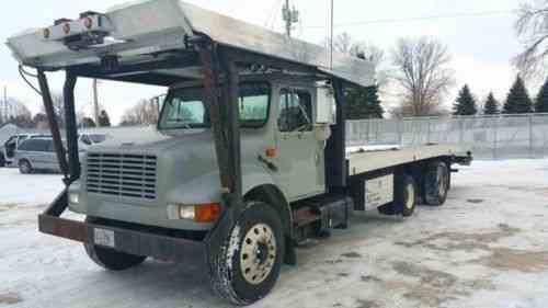 International 4900 (2002)