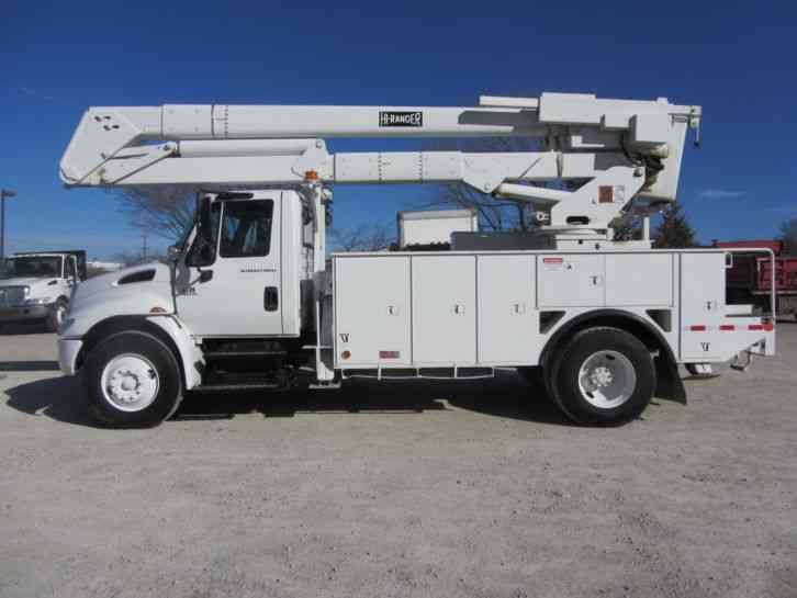 International 4400 (2002)