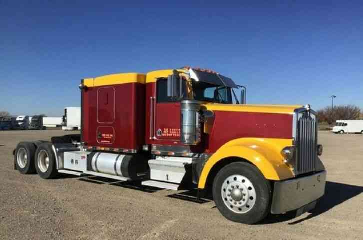 Kenworth W900 (2002)