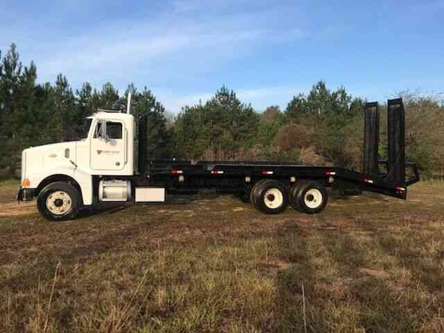 Peterbilt 385 (2002)