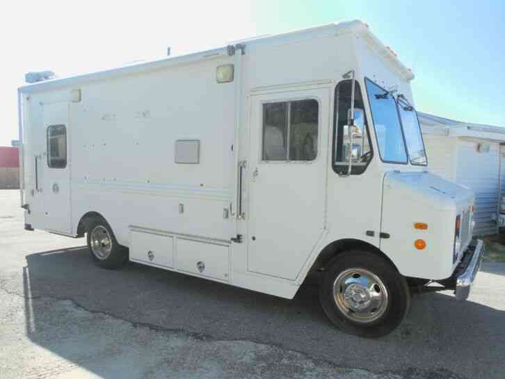 Workhorse P42 (2002)