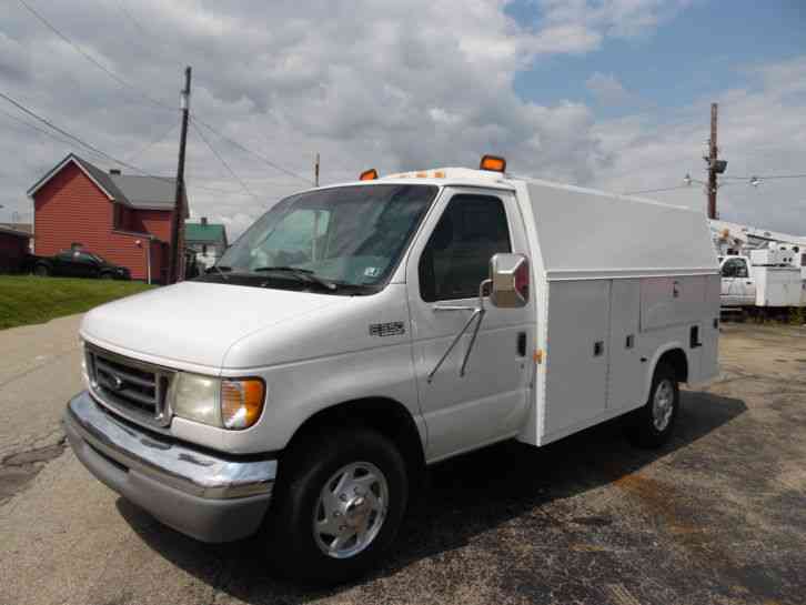 Ford E-350 UTILITY TRUCK SERVICE KUV WALK-IN BED (2003)