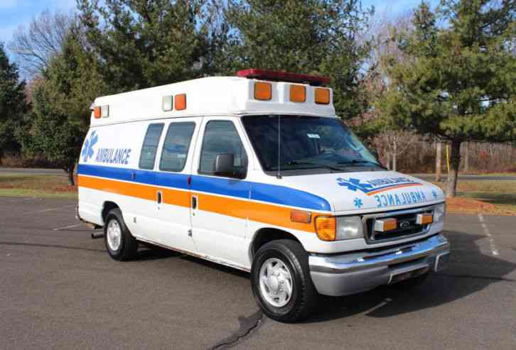 2003 Ford e350 ambulance for sale