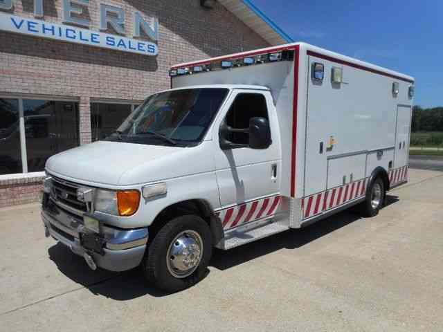 Ford Ambulance (2003)