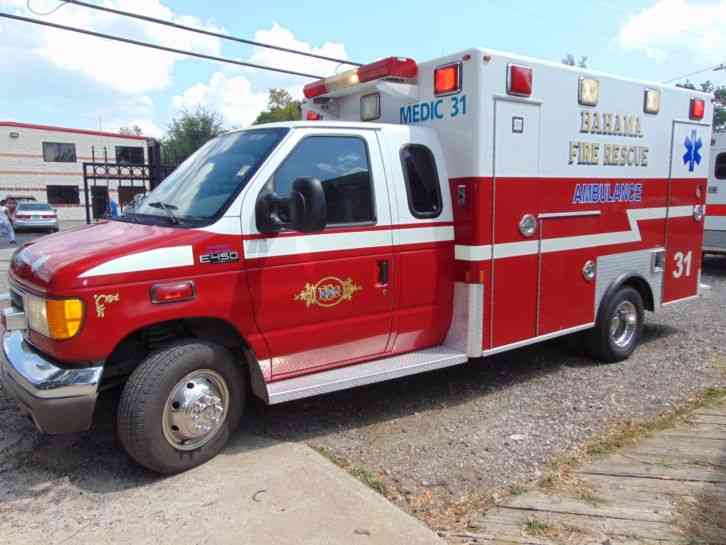 Ford E450 (2003) : Emergency & Fire Trucks