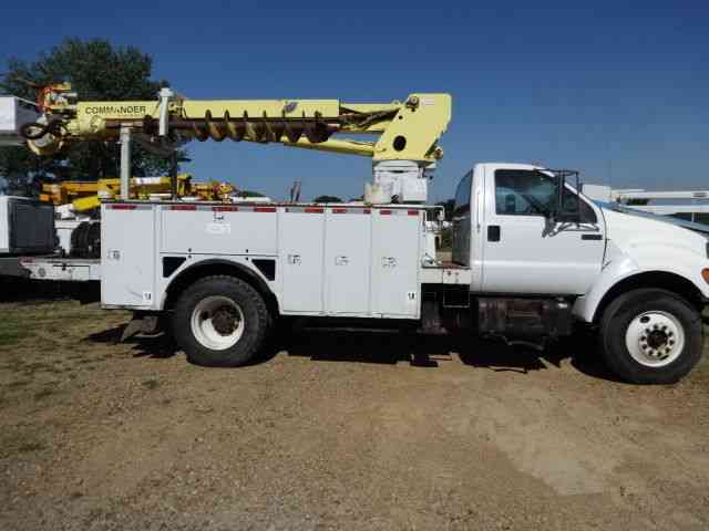 Ford F750 (2003)