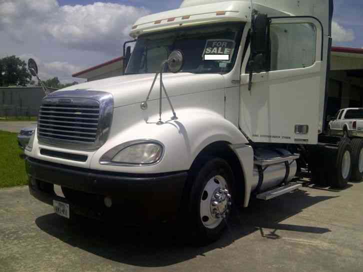 Freightliner Columbia (2003)