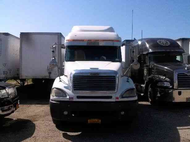 Freightliner Columbia XLT (2003)
