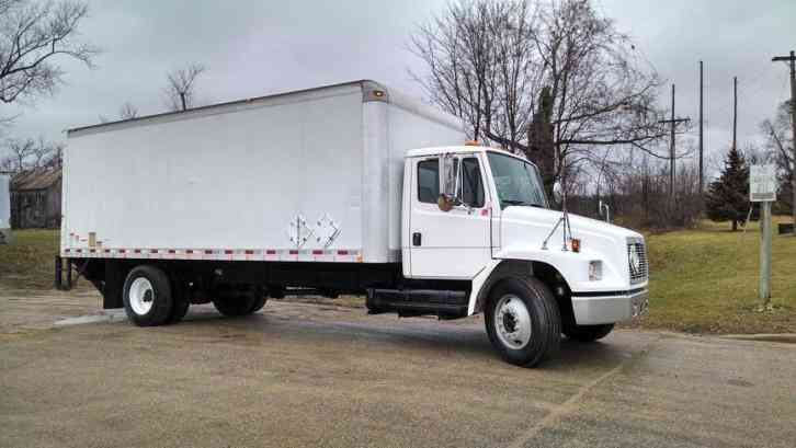 FREIGHTLINER FL70 (2003)