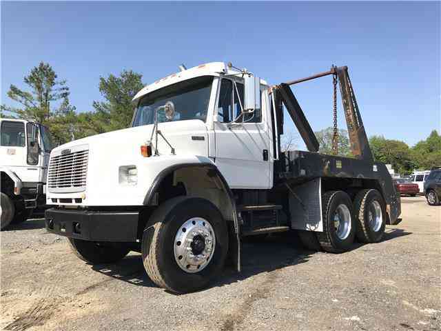 Freightliner FL80 Load Lugger -- (2003)