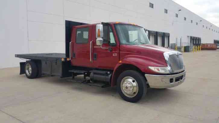 International 4200 (2003)