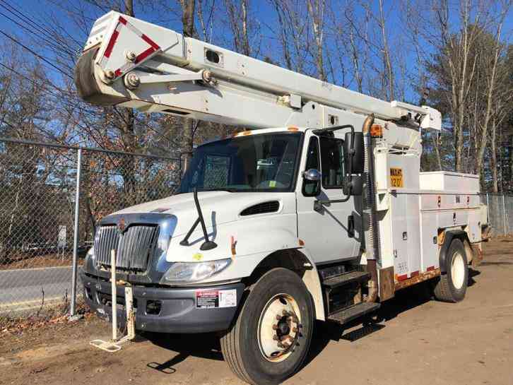 International 4400 -- (2003)