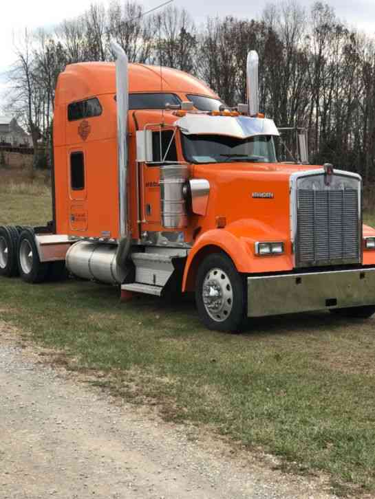 Kenworth (2003)