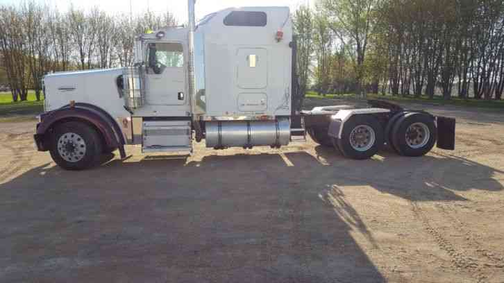 Kenworth W900 (2003)