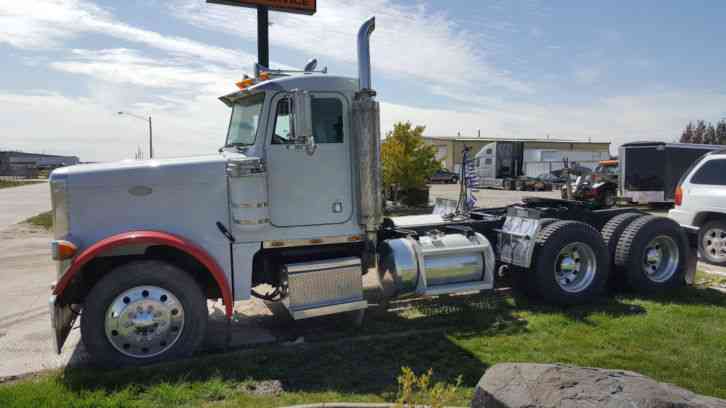 PETERBILT 379 (2003)