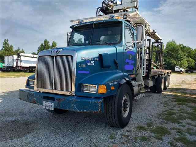 Western Star 4900 SA SHEETROCK TRUCK -- (2003)