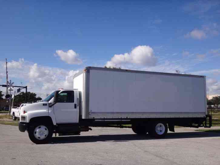 Chevrolet C6500 Box Truck (2004)