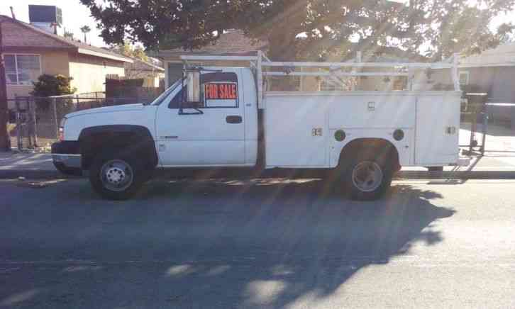 Chevrolet 3500 c series (2004)