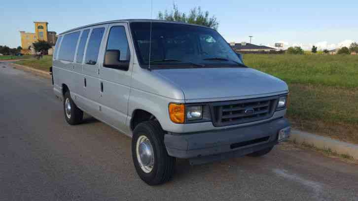 Ford E250 (2004)