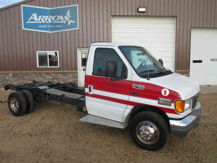 Ford E450 (2004)