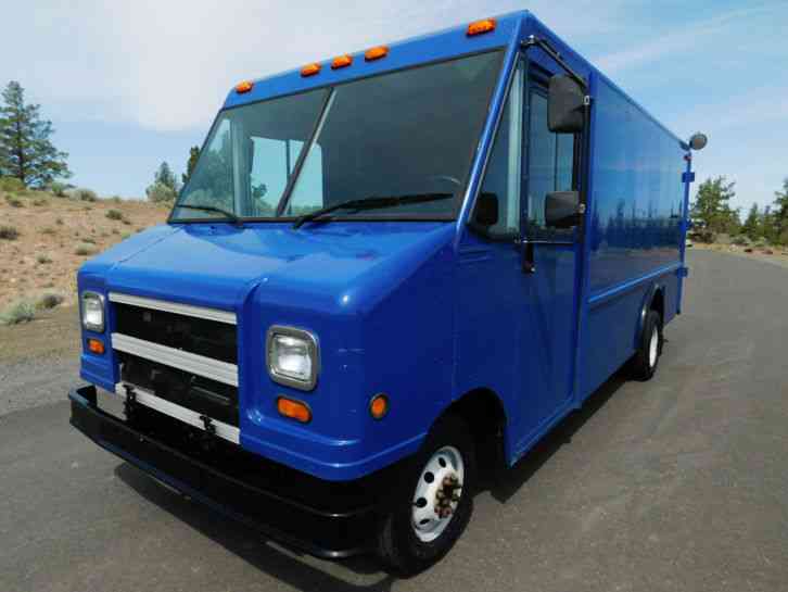 Ford Econoline 50 Parcel Delivery 04 Van Box Trucks