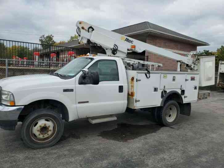 Ford F-450 Bucket Truck Ohio (2004)