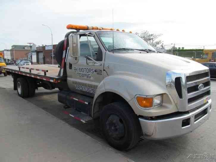 Ford F650 PRO LOADER (2004)