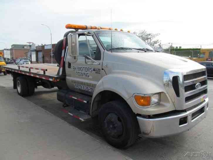 Ford F650 PRO LOADER (2004)