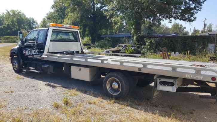 Ford F650 super duty (2004)