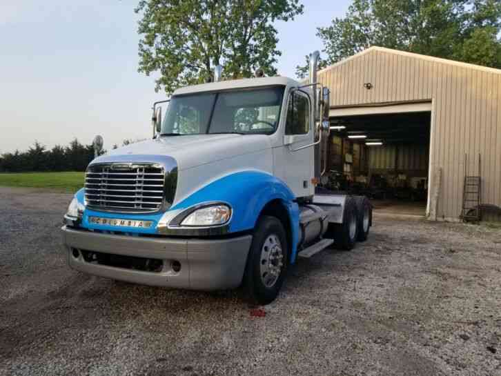 Freightliner Columbia (2004)