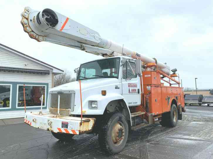 Freightliner FL80 (2004)