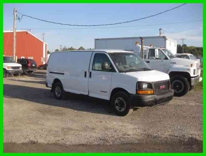 GMC 3500 ONE TON VAN 6. 0 AUTO (2004)