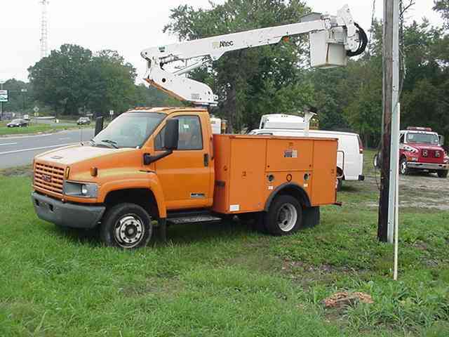 GMC GMC 5500 ALTEC 30G (2004)