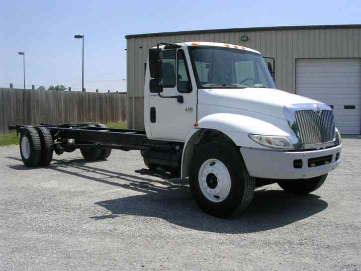 International 4300 (2004)