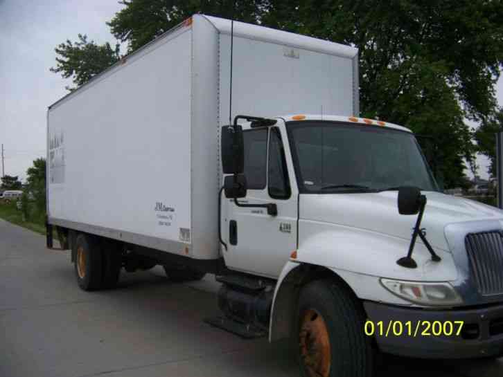 International 4300 (2004)