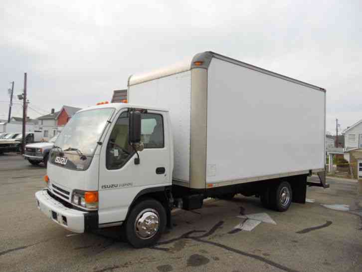 Isuzu NPR TURBO DIESEL DELIVERY VAN 16 FOOT BOX TRUCK (2004)