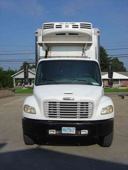 Freightliner M2 (2004)