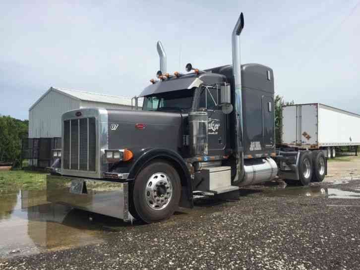 Peterbilt 379 EXD (2004)