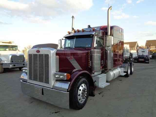 PETERBILT 379 (2004)