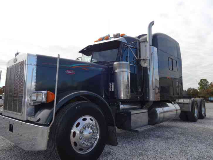 Peterbilt 379EX (2004)