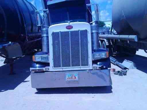 Peterbilt 379 (2004)