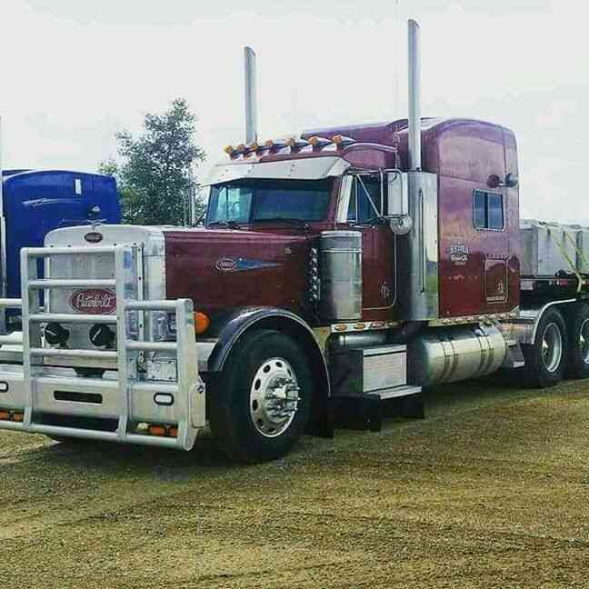 Peterbilt 379L (2004)