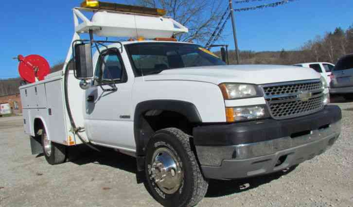 Chevrolet 3500 (2005)