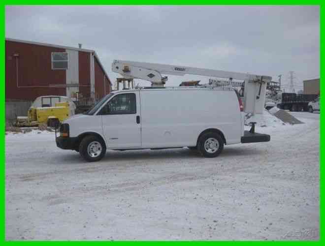 CHEVROLET 3500 ''SPLICE VAN''' 34' REACH BUCKET (2005)