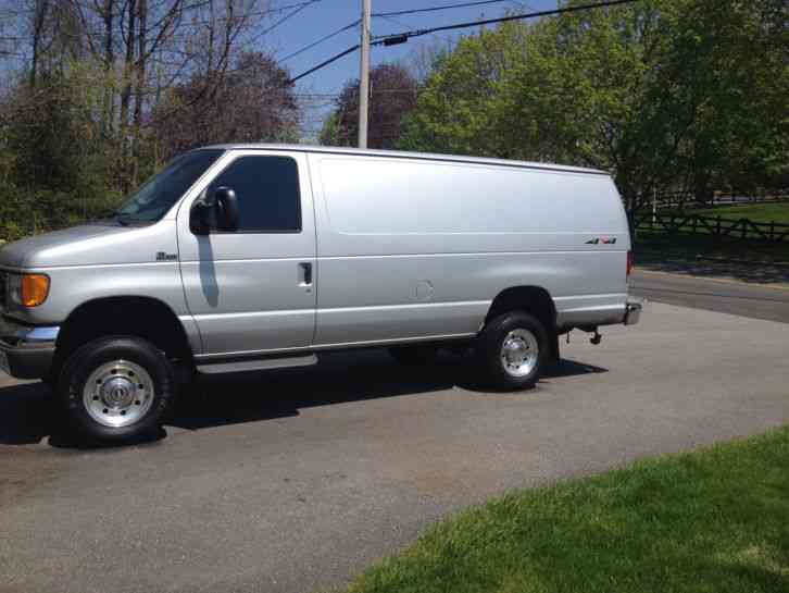 Ford E350 Quigley (2005)