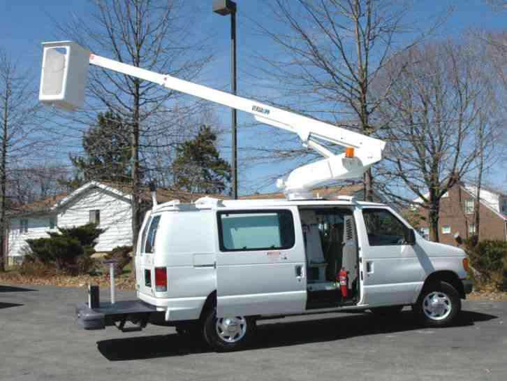 Ford E350 BUCKET / SERVICE VAN (2005)