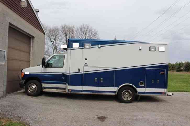 Ford E-450 (2005)